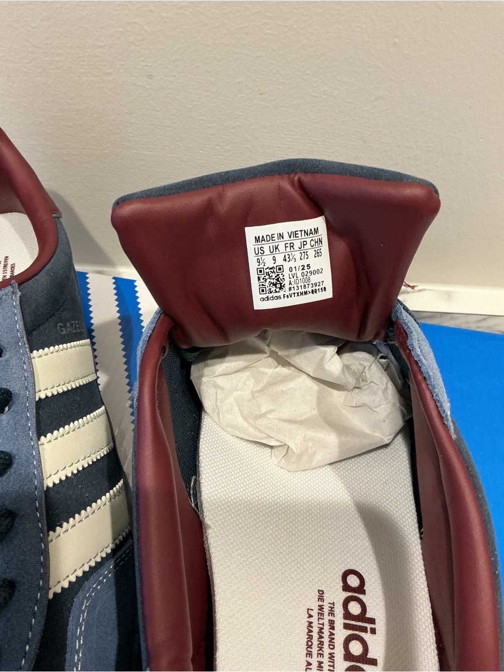 adidas Blue Suede Gazelle Sneakers with White Stripes and Maroon Heel Men 9.5 - Picture 5 of 5